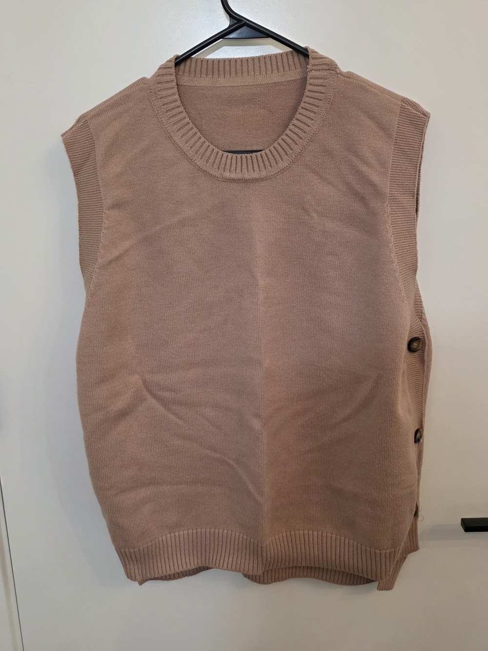 Sleeveless Knit Sweater Vest - Tan